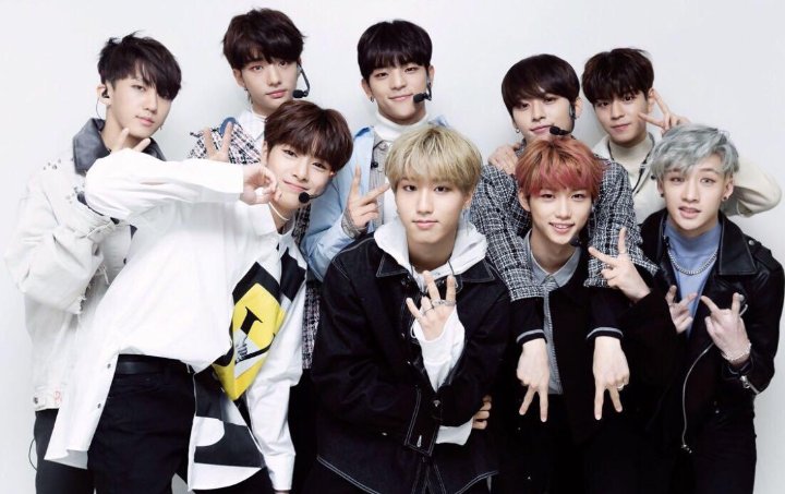 группа stray kids 2022. хёнджин stray kids 2022. группа stray kids 2022. группа stray kids с именами. группа stray kids рост.