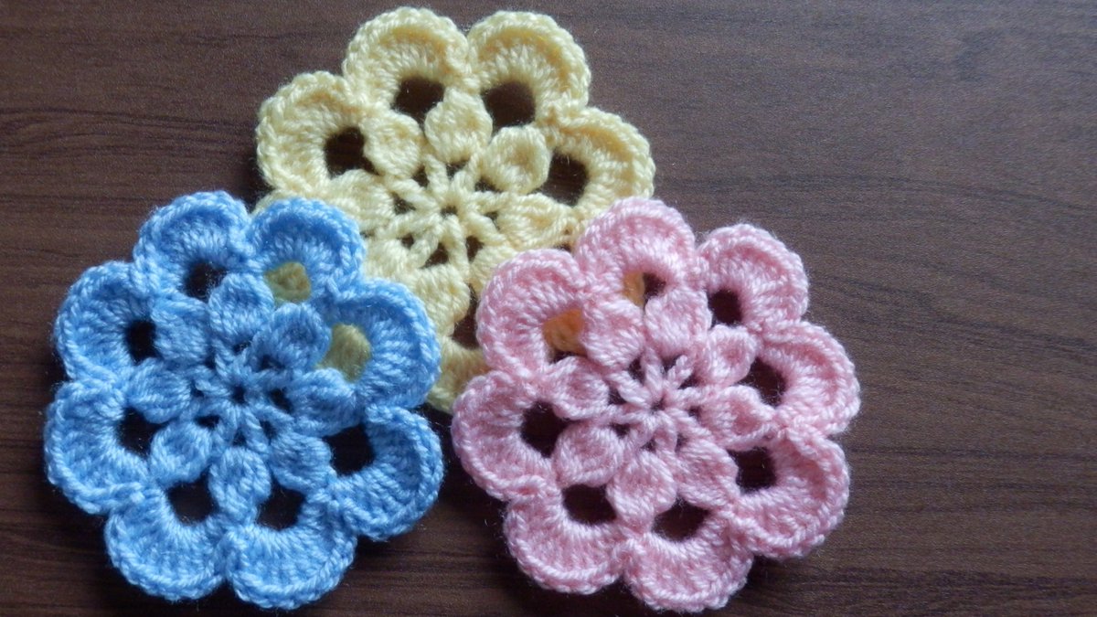 Crochet And Knittingクロッシェジャパン Twitterissa かぎ針編み 花のコースターの編み方 A 14 Crochet Flower Coaster Crochet And Knitting Japan T Co Fmlvjj5yma かぎ針編み のモチーフにもなる 花のコースターです かぎ針編み Crochet 花の
