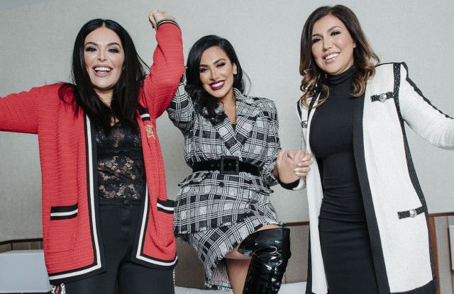 Octoly (@octoly) on Twitter photo From a makeup blog to a beauty empire Huda Kattan from <a href="/hudabeauty/">Huda Beauty</a> shares her business experience and what's next for the brand. octo.ly/2qcMVak From a makeup blog to a beauty empire Huda Kattan from <a href="/hudabeauty/">Huda Beauty</a> shares her business experience and what's next for the brand. octo.ly/2qcMVak