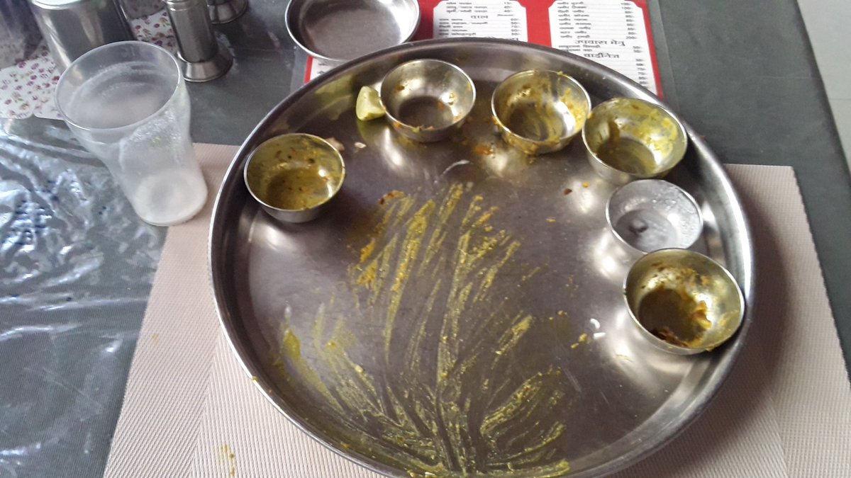 krishna143mba's tweet photo. Lunch at Vaibhav Dining hall
#CleanPlateChallenge
#ZeroHunger
#ThinkBeforeWaste
#अन्नकीबर्बादीरोको
#TakeItPositive
#dining
#StopFoodWaste
#MyKartavya https://t.co/9PEv8wtsK7