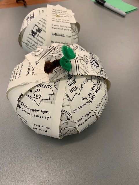 DiscoveryLMC's tweet photo. Thank you @CraftyCalhoun for the great book pumpkin idea. My 4th and 5th graders loved it! #STEMinspiration #stemlibrarian #makerspace #bookart https://t.co/OgPfeX7QdU