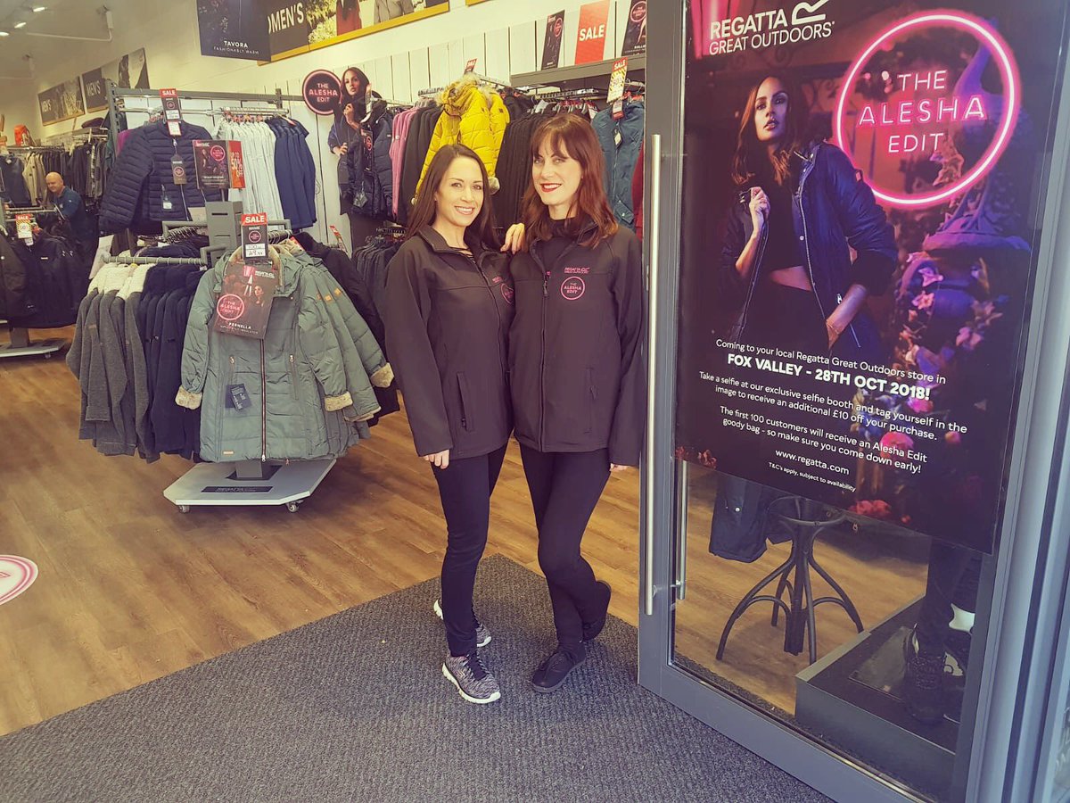 Flopromotions's tweet image. A busy week last week here are a few images of our promotional models.  #Weddingfair #instorePromotions #aleishadixon #Regattaclothing #Promostaff #Flopromotions #eventprofs #Staffingagency #Brandambassador