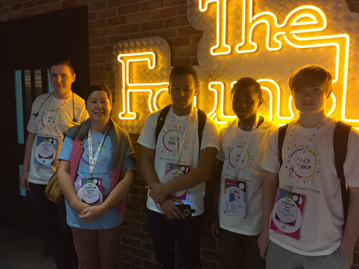 staidanscslib's tweet image. Fantastic learning @Google Campus today #staidansmakerspace students attending @staidanscslib @staidanscs #iamtechspacer #esbcreativetech @jcsplibraries @EUmakerweek @EUErasmusPlus @eurostorieska21