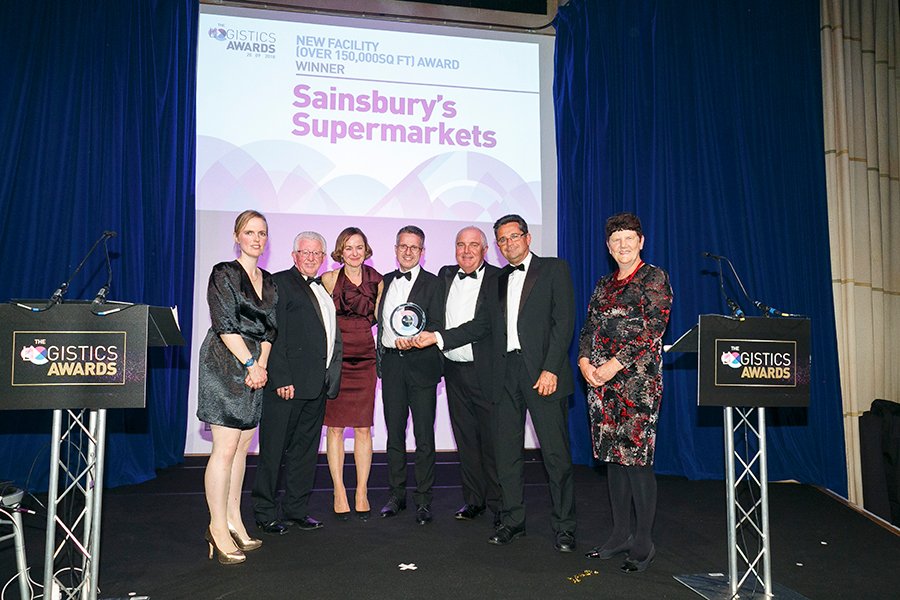 shdlogistics's tweet image. Dürkopp sortation equipment has key role at Sainsbury’s DC zpr.io/6k9A4 #durkopp sainsburys #LogAwards18 #warehouse #supplychain #logistics