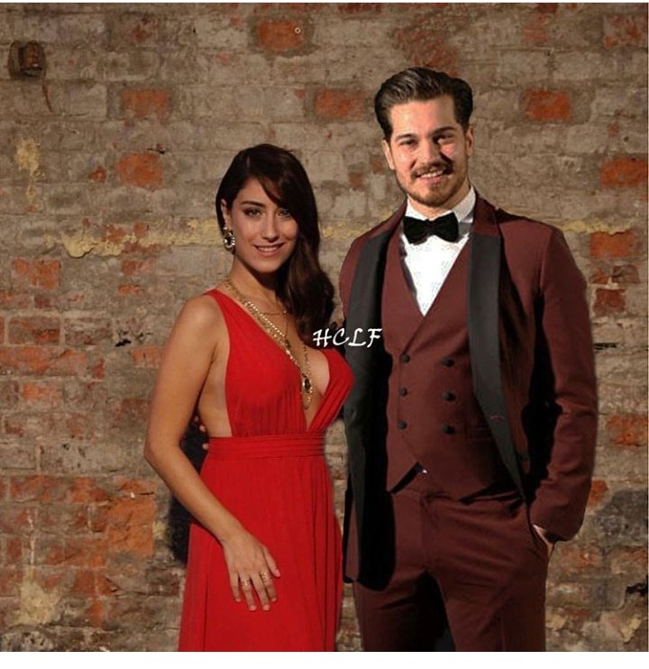 paomontana09's tweet photo. #NewProjectTogether #YeniProjeBirlikteHazCag @enginaykanat @unitedtalent @netflix @EQAPSU @raninimanini @Samiraabi2 @andrejka_11 @MiaMojovic @elestirmentv @netflixturkiye #Hazalkaya #cgreview 
😍❤😍 https://t.co/7PEl8HXk4T