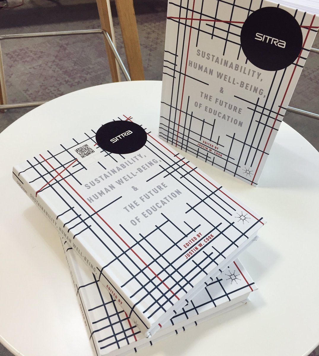 Heli_nen's tweet photo. An inspring project working on this book on #educationfutures coming to its end today. Download your free copy online (with 22k others who’ve already done so)! https://t.co/SyzEyIHuzh #education #sustainability https://t.co/L0i4ka7xBI