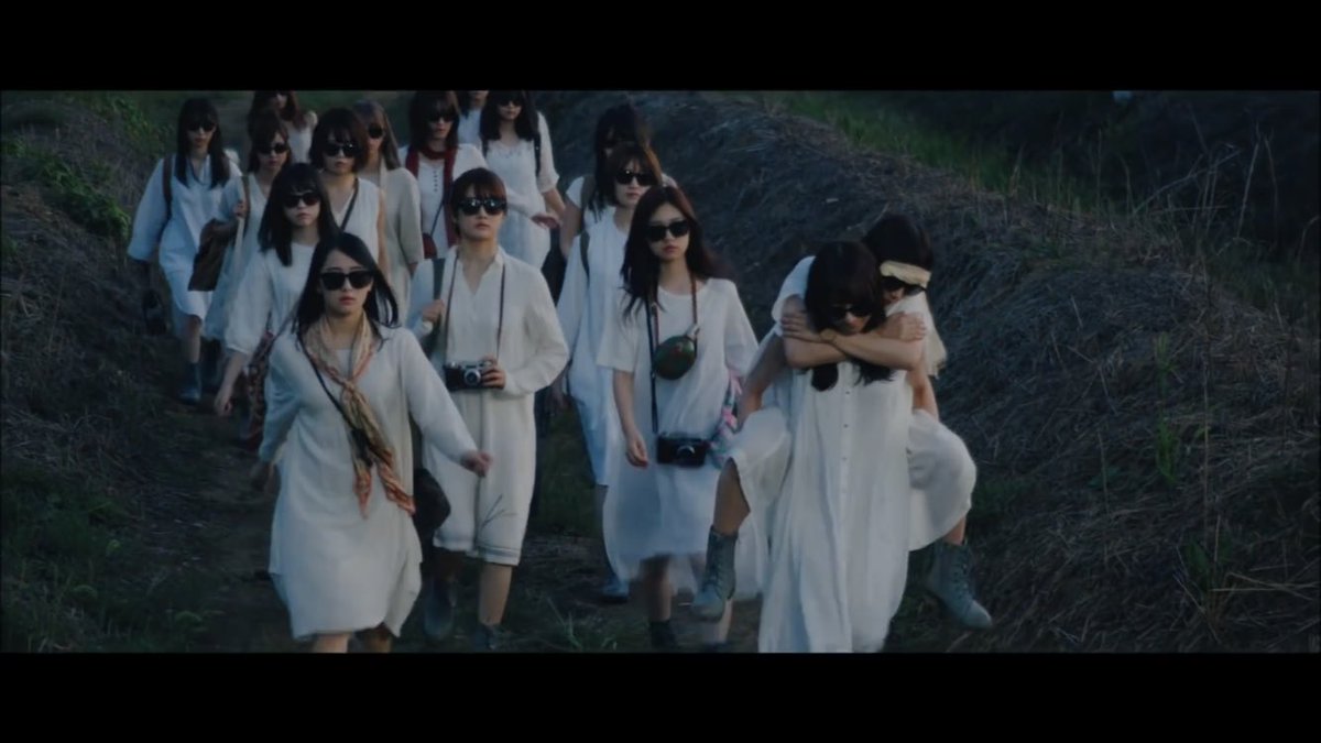 中の上系しん Sur Twitter アンダーの曲はかっこいいね 好き にしてもこのサングラスのサイズ感よ 日常 乃木坂46 帰り道は遠回りしたくなる 中の上系しん Sur Twitter アンダーの曲はかっこいいね 好き にしてもこのサングラスのサイズ感よ 日常 乃木坂46 帰り道は遠回りしたくなる