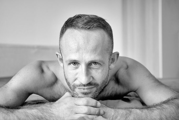 Photographer Carl Vanassche https://t.co/QNRWRnqfIz https://t.co/CcpCVnUFUQ
