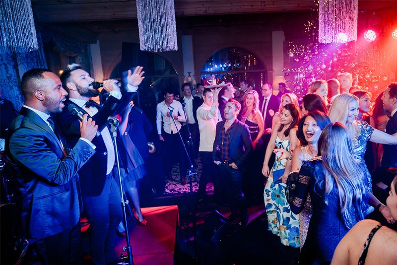 ASMALLWORLD members enjoy first class privileges &amp; perks, trusted insider advice &amp; the opportunity to attend exclusive events. As an ELEQT member your membership is pre-approved to this great community  👉 buff.ly/2zfpWza