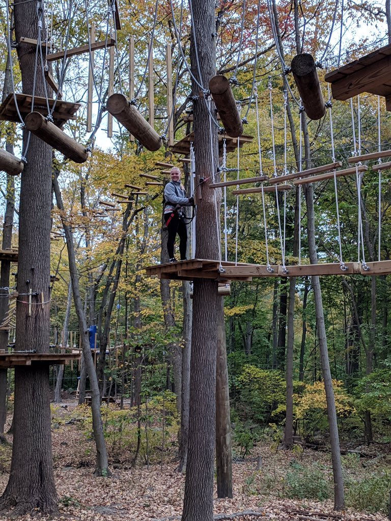 HighlandsMS_WP's tweet photo. Team 8Cs smiles were endless @NYBoundless #BoundlessAdventures ! #TeamBuilding #WPProud https://t.co/hj1jyQCCqc