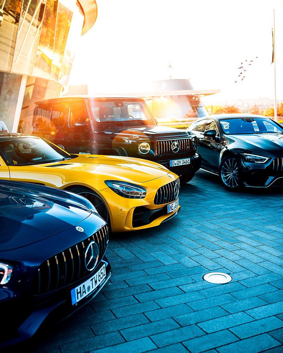 BenzesPorn's tweet photo. AMG Squad. 💥

📷 ig : niclaswilk https://t.co/LqA7G33feC