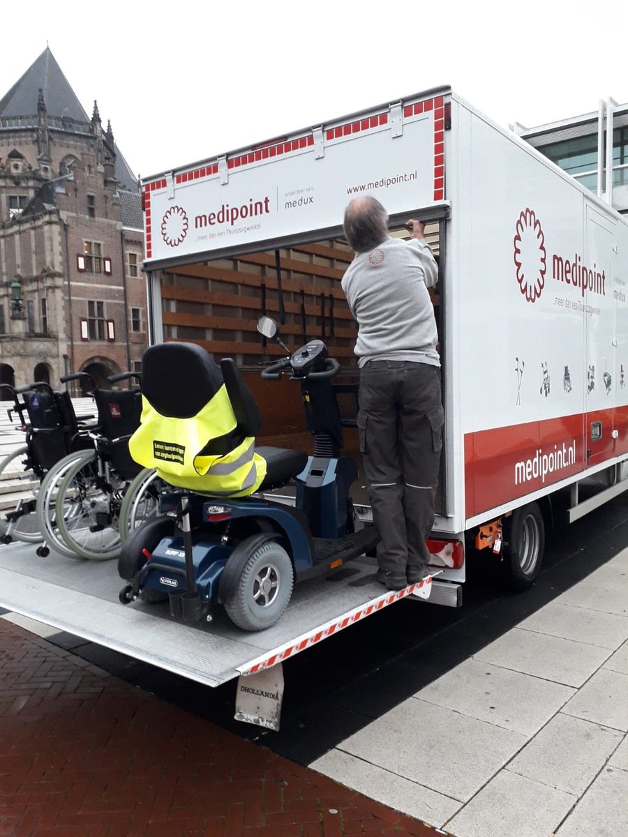 Dick Cochius (@dickcochius) on Twitter photo Vandaag een uitstekende ervaringsbijeenkomst gehad met medewerkers van <a href="/gemeentearnhem/">Gemeente Arnhem</a>. Dit was mogelijk dankzij de #hulpmiddelen en #service van <a href="/MedipointNL/">MedipointNL</a>. Dank namens het <a href="/apcgarnhem/">apcg-arnhem</a> #toegankelijkheid #inclusie Vandaag een uitstekende ervaringsbijeenkomst gehad met medewerkers van <a href="/gemeentearnhem/">Gemeente Arnhem</a>. Dit was mogelijk dankzij de #hulpmiddelen en #service van <a href="/MedipointNL/">MedipointNL</a>. Dank namens het <a href="/apcgarnhem/">apcg-arnhem</a> #toegankelijkheid #inclusie