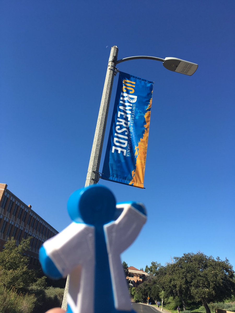 SusannaMBachle's tweet photo. Visiting sunny @UCRiverside to talk about #materialsharing #openscience @Addgene https://t.co/Ot1IqVp4Zs