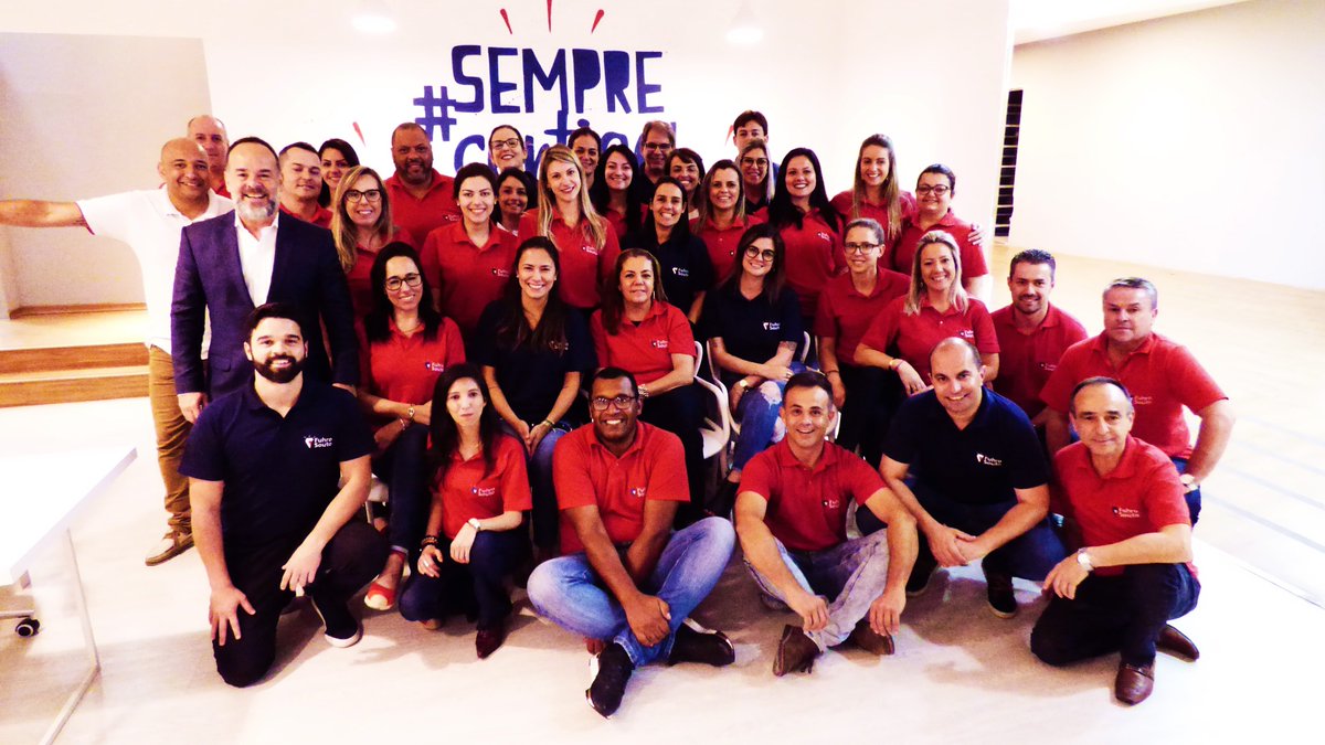 fuhrosouto's tweet photo. A equipe Fuhro Souto se reuniu na data de ontem na loja de vendas em um Happy Hour para comemorar os resultados até o momento e falar do que ainda está por vir.

Quer fazer parte dessa equipe? 
Acesse o link: https://t.co/60bl7YuHRI

#Fuhrosouto #semprecontigo #equipedevendas https://t.co/lKc64wQe1j