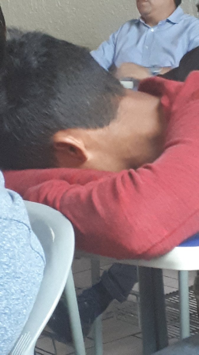 Lozquir18's tweet photo. @iusfilosofo otro que le parece muy interesante la clase @DanielGalleta88 https://t.co/qu79o1APaT