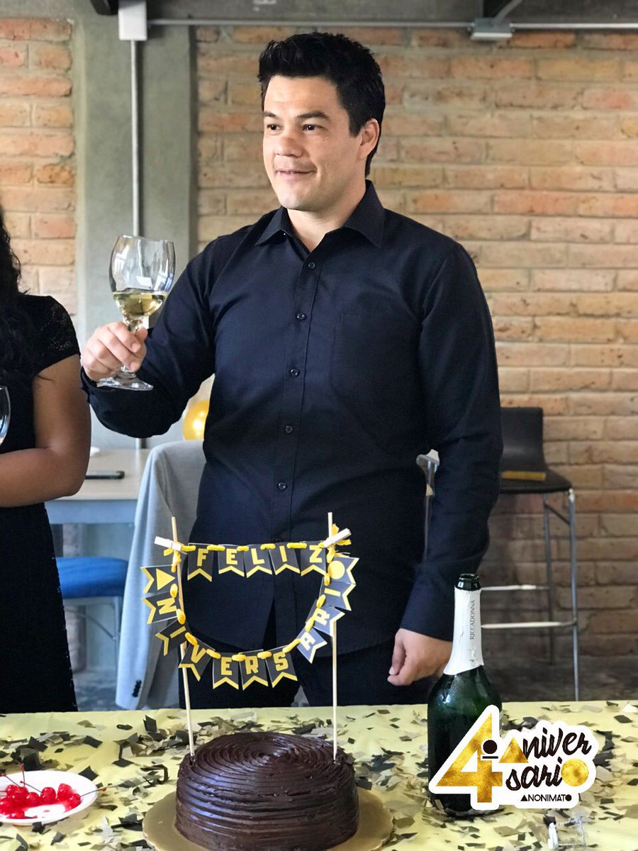 anonimatocrea's tweet photo. Muy felices!!! #anonimato #Aniversario   4 y creciendo! https://t.co/K9YiQBitdT