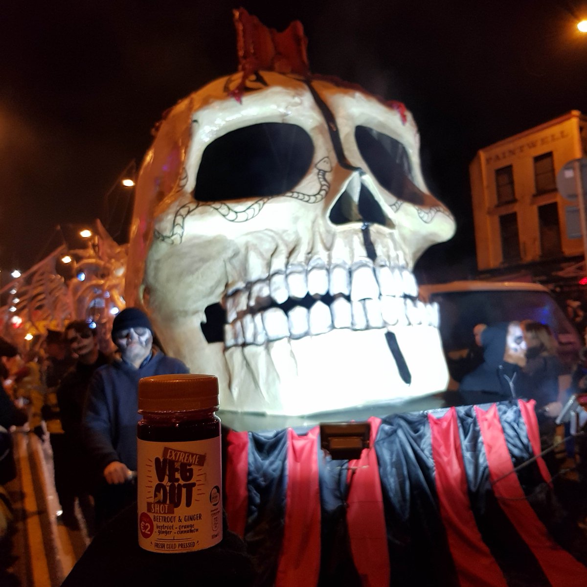 Veg Out at the #DragonOfShandon . Thanks for the fantastic Halloween parade @corkartlink #Halloween #CorkCity