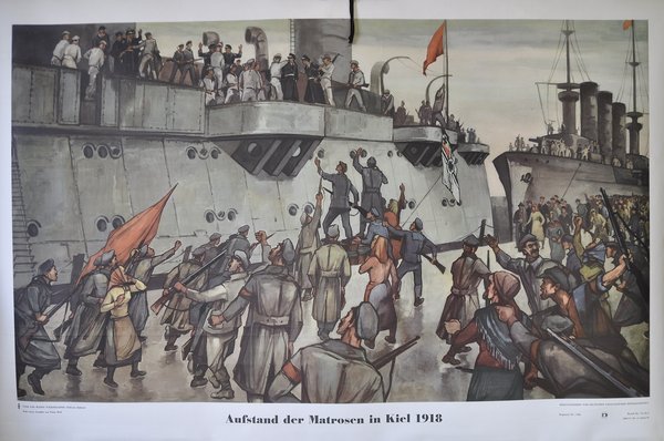 RadicalPast's tweet photo. Nov. 1918, Kiel: Matrosenaufstand! 
Aus Befehlsverweigerung wird Meuterei wird Aufstand wird Ende der Monarchie: https://t.co/AjfqFJyq0P https://t.co/kWmUuKs3Bc