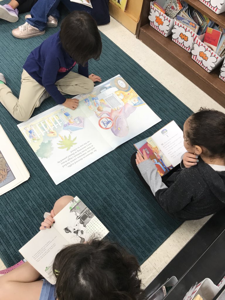 Reading in the classroom library this morning for morning choice time. So fun to see friends reading together! #EESLearnandLead #firstgradereaders