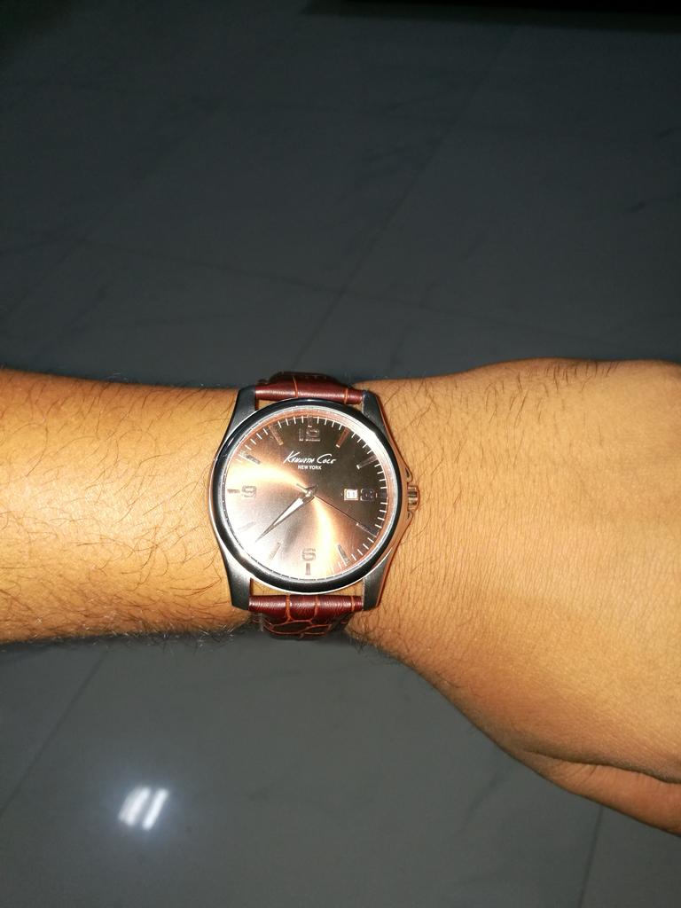 witty_vishal's tweet photo. @shoppersstop Here's my favorite GUESS watch..
It's my style partner...
@GUESS
#contestalert
#StyleWatchAtSS
Join
@HarshalJi
@botty_bot
@pavangaulkar14
@Simran06995919
@Khushnaaz26
@iKrrishana
@Jayantg1717
@DeepakJ72109443
@prachimana
@saya_sonam https://t.co/XlONsU1uvm