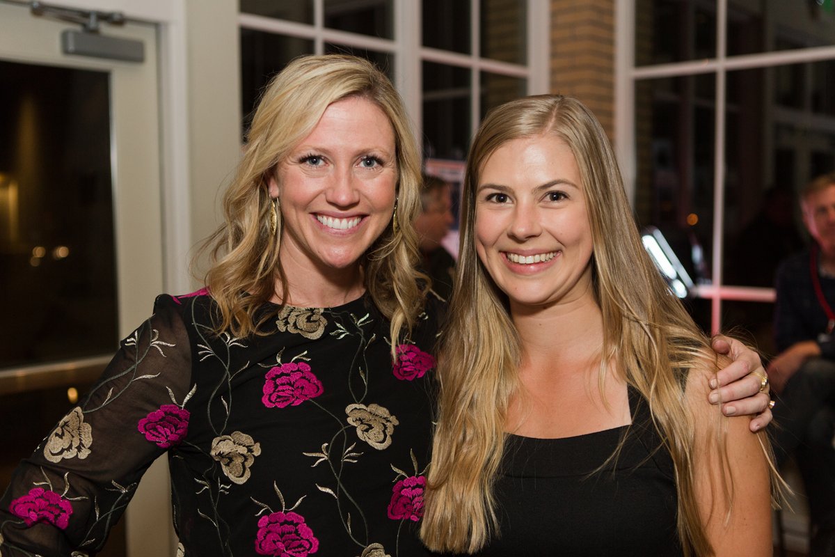 monthofmodern's tweet photo. @ladolceevents // What would we do without these two?? 
.
.
.
#eventplanner #localbusiness #workhardplayhard #architecture #interiors #team #customparty #partyplanner #weddingplanner #boulder #colorado #monthofmodern https://t.co/PFUCC3VKPt