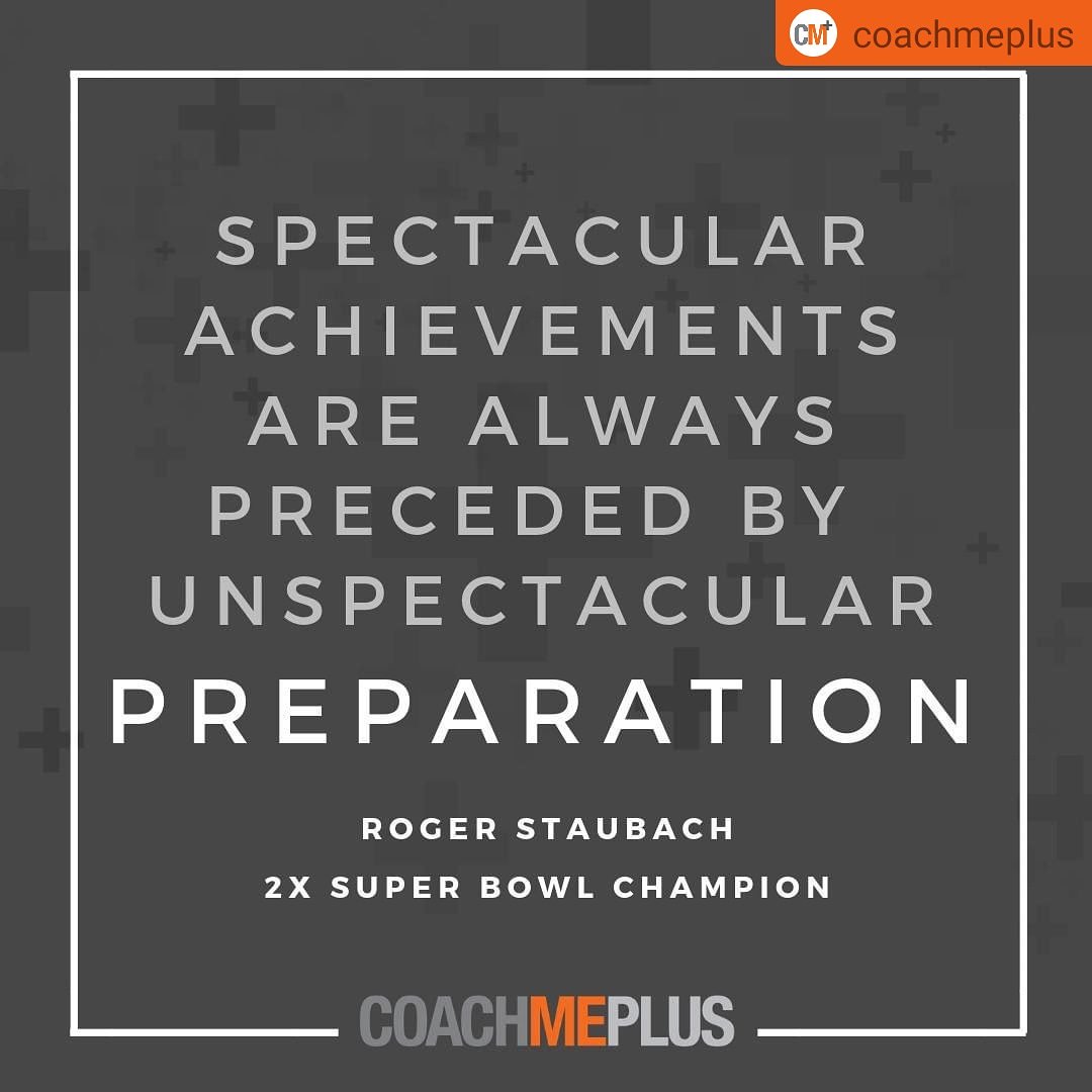 The little things can make all the difference when you're consistent.
#strengthtraining #fitness #fitnessmotivation #realfitequip #nutrition #sleep #TRAIN #personaltrainer #BehindTheScenes #TransformationTuesday