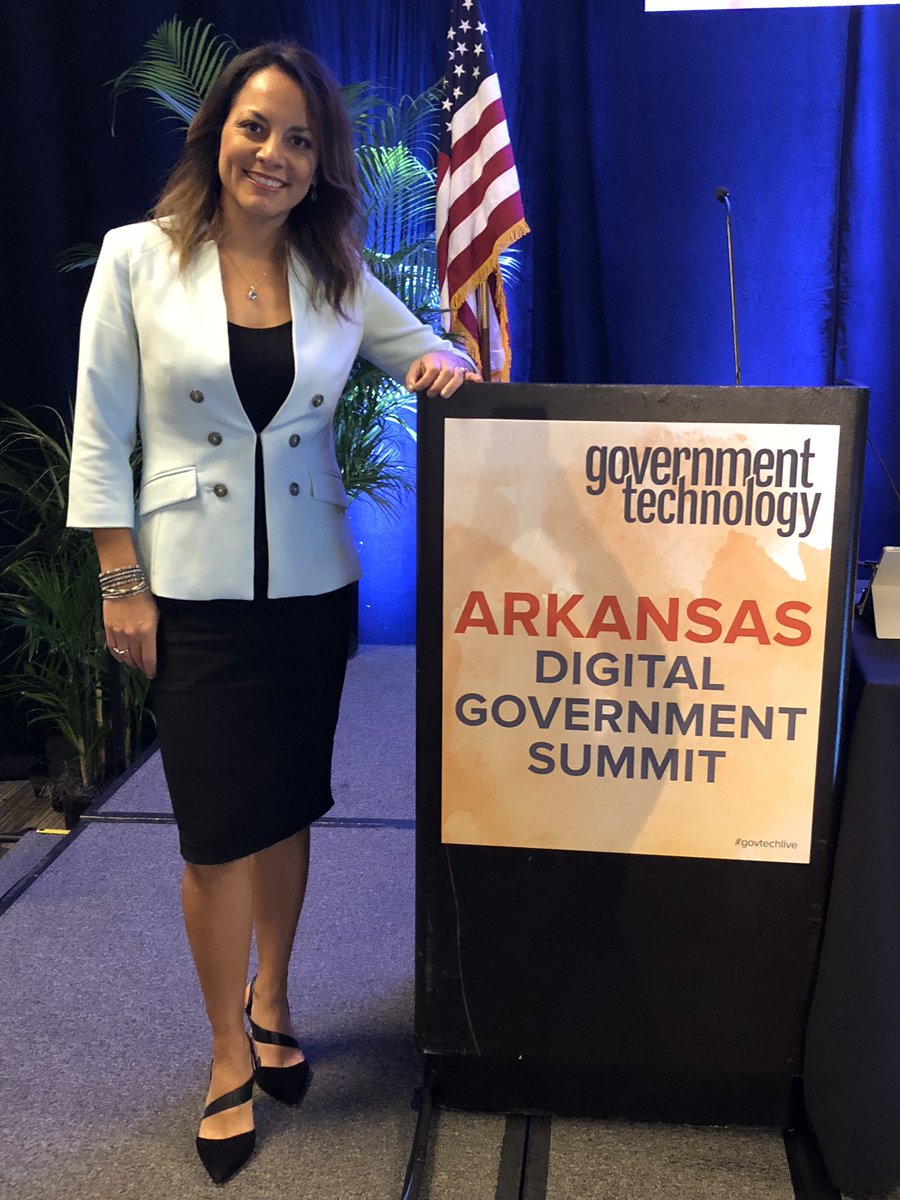 yesjones's tweet photo. Excited to kick off the 2018 Arkansas Digital Government Summit. A day where we get to collaborate and to learn from each other. Great things happening in Arkansas! #GovTechSummit #govtechlive #technology #CIO https://t.co/7BJRDFwKRF