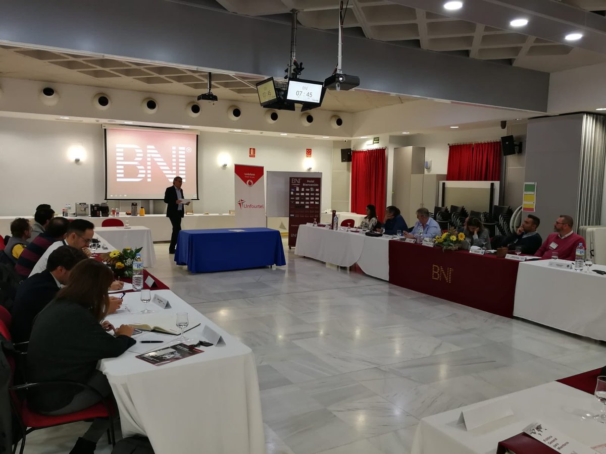 BNICompromisoC's tweet photo. Os presentamos al ponente de esta semana: nuestro gran compañero Moisés Doblas, representando Unfourtel.Y es que a todos nos quedó clarísimo las buenísimas ofertas de Vodafone(muy recomendables). Buenísima presentación. Enhorabuena compañero. https://t.co/Mr3ROUeaAT