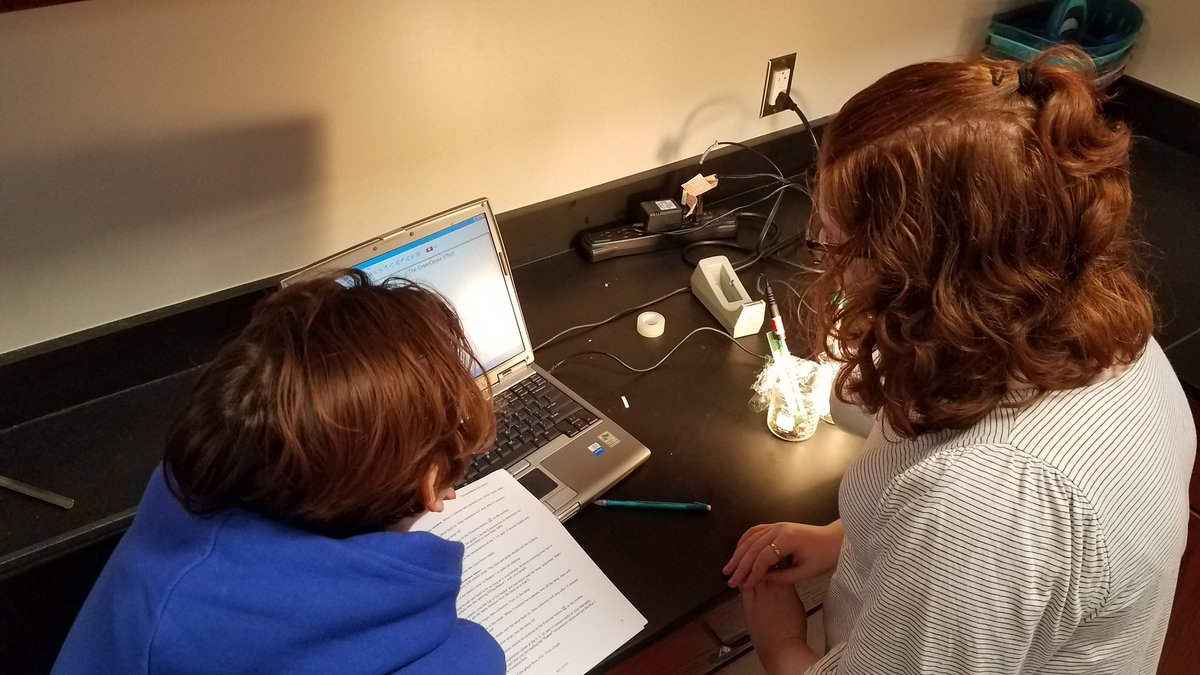 KrickMrs's tweet photo. How do atmospheric conditions influence the greenhouse effect? #DHSStudentScientists find out using model greenhouses. https://t.co/cNIIz59S47
