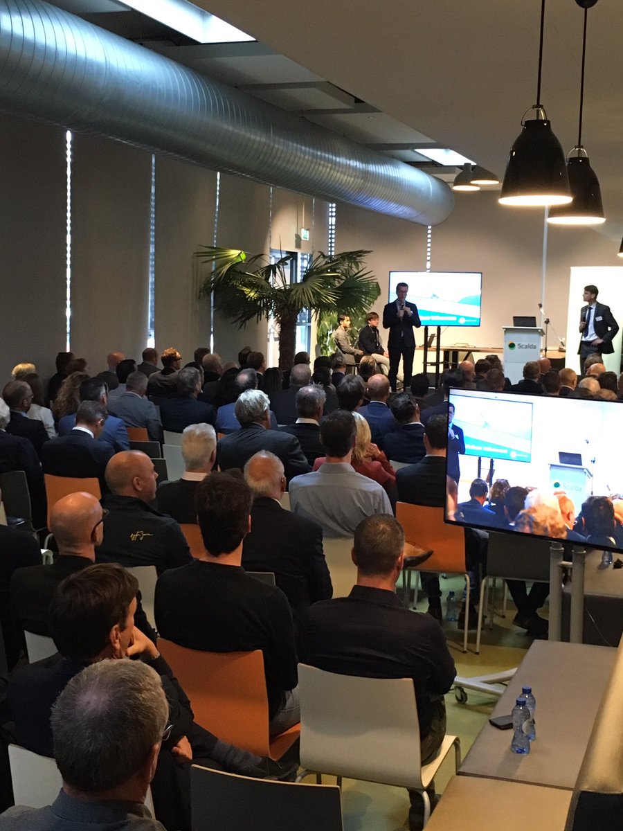 PEPZeeland's tweet image. Grote opkomst bij @PEPZeeland  bijeenkomst met @OrstedNL bij @Scaldambo.