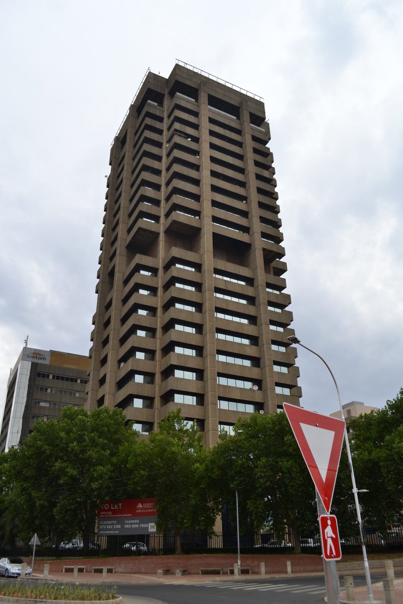 Thakhani_R's tweet image. This upmarket commercial high-rise building in a trendy Johannesburg area is for sale for R105 million. Contact me for inquiries and viewings.

PLEASE RETWEET, the buyers might be on your time line.