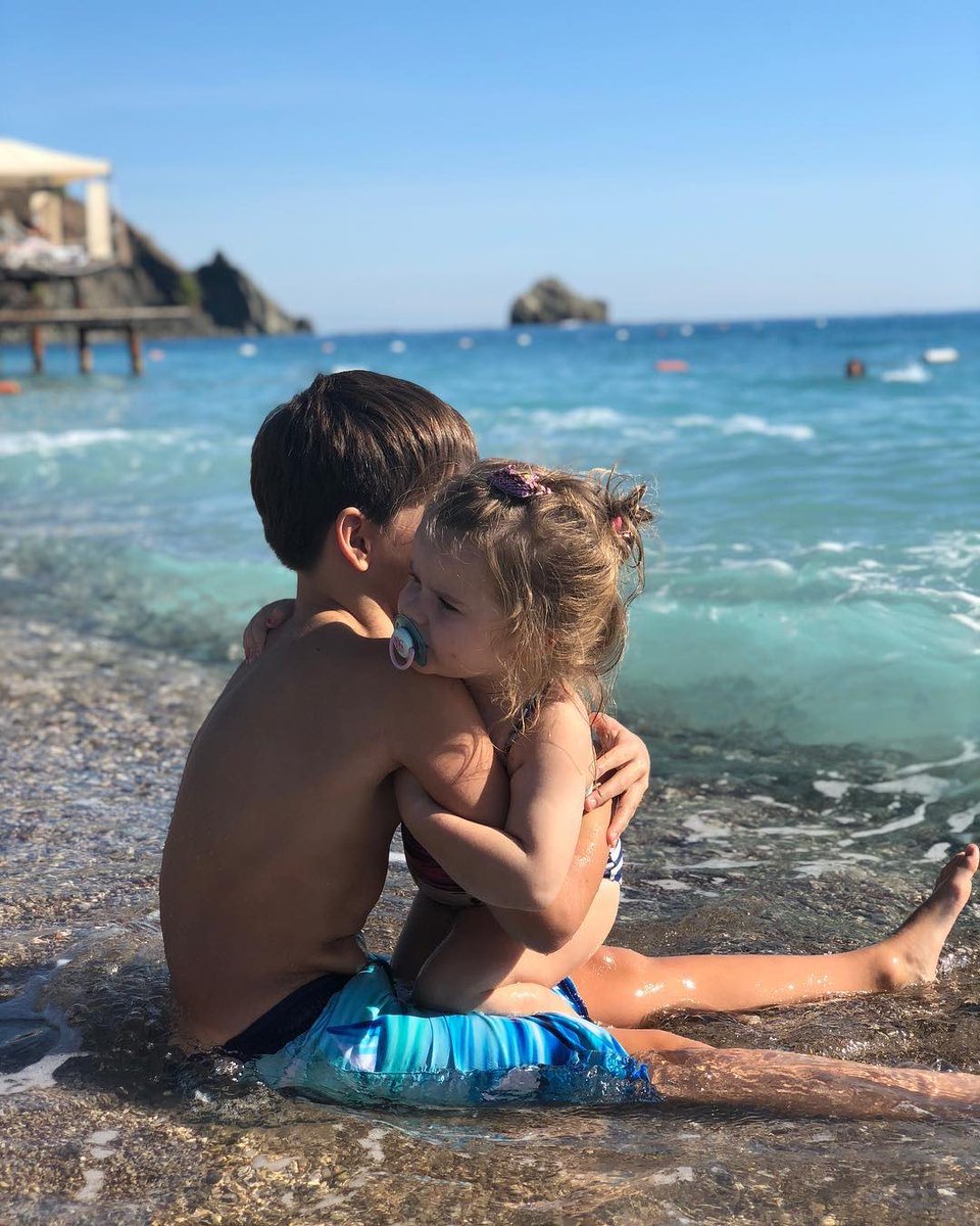 Brotherhood 🧡

#rixos #rixosmoments #rixospremiumtekirova #rixoshotels #kids #children #brotherhood #tekirova #turkey <a href="/myuslya/">Мюсля</a>