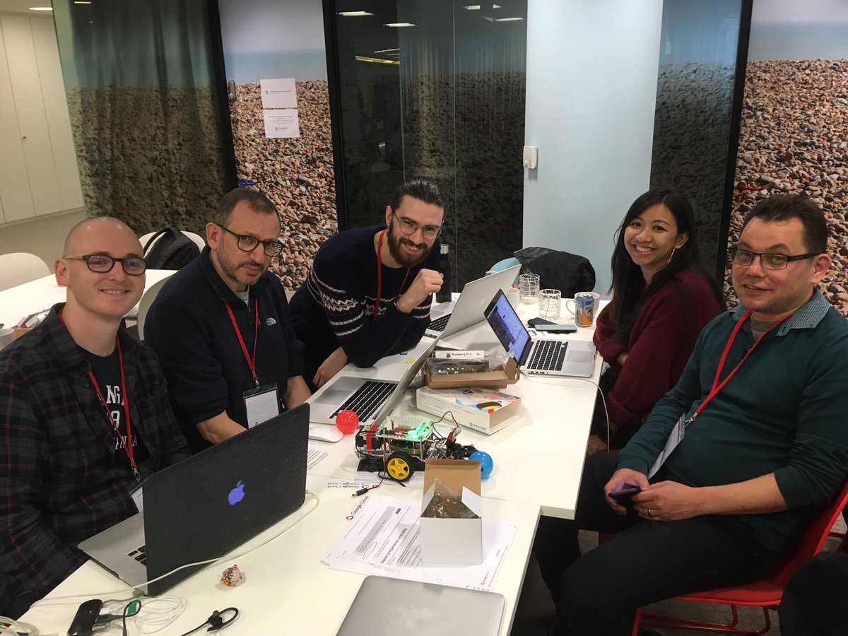 BrianLinuxing's tweet photo. Intense machine learning #RaspberryPi and the cloud, what more could you want?
#cloudderby #googlecloud https://t.co/O7RjNwDsui