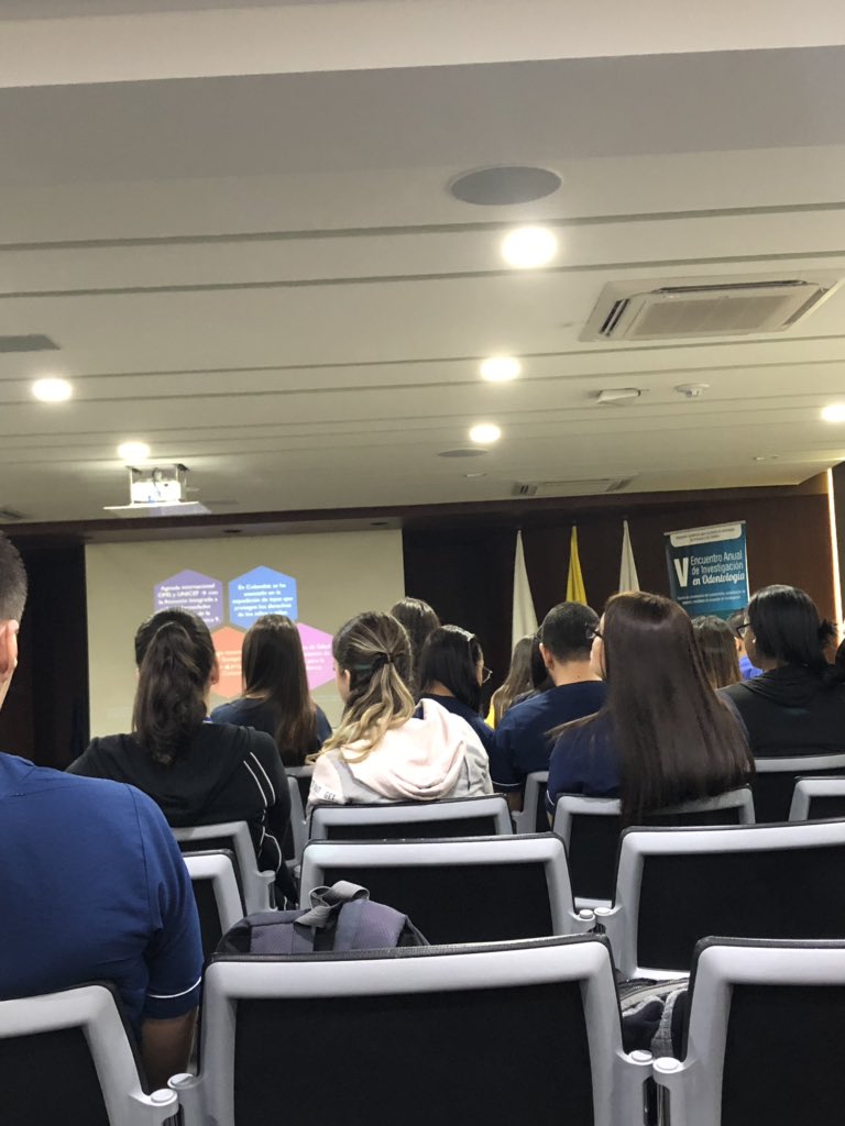 Paolaha13's tweet photo. #yosoyinvestigaciónuam #VEncuentroAnualdeInvestigación  @proyectoVI @autonomamericas https://t.co/mbtkU4k9WV