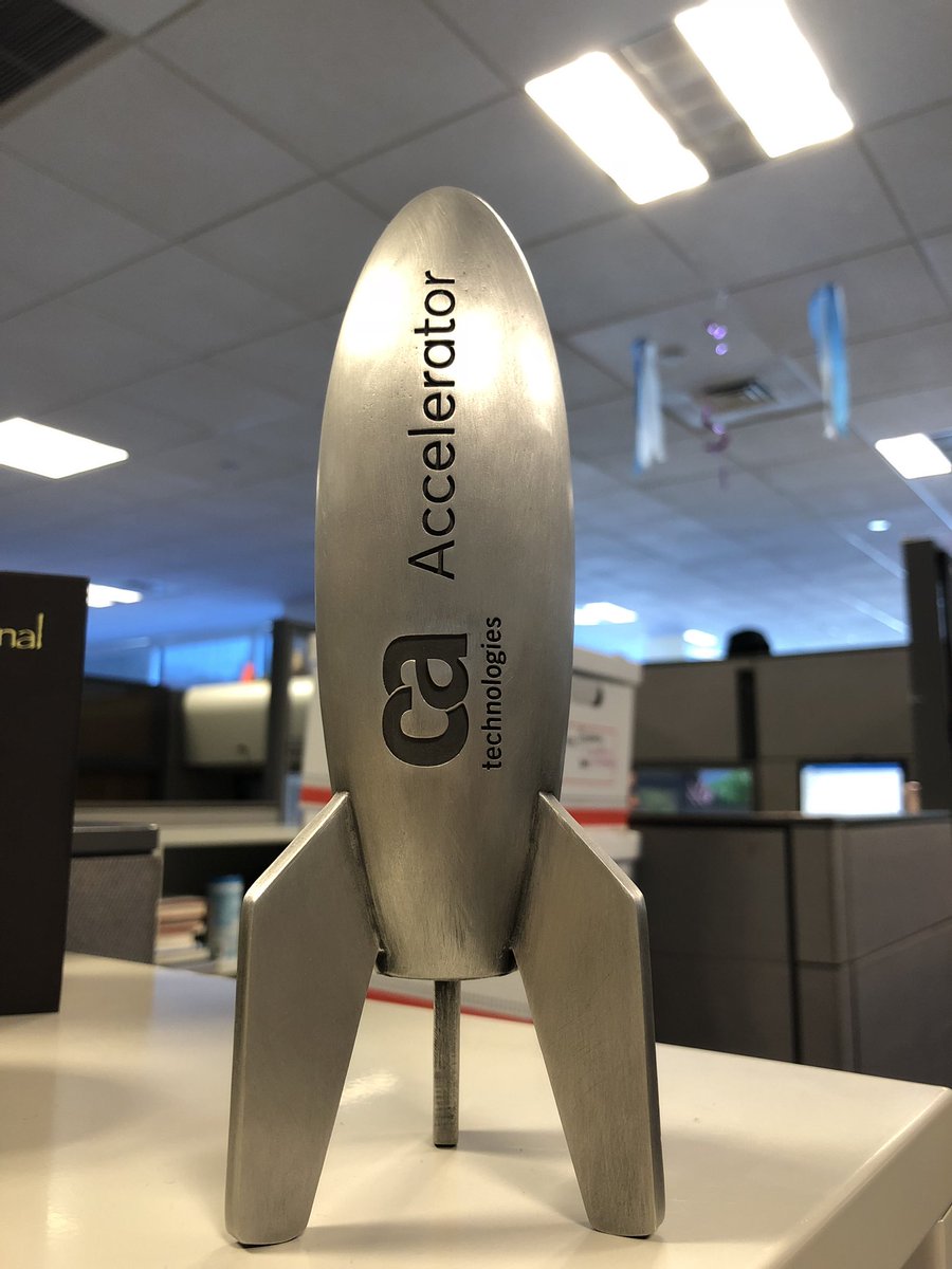 TrilliumFox's tweet photo. Thanks @OttoBerkes and team! Will always remind me of the great experiences partnering with the OCTO #lifeafterCA https://t.co/dOqIZSZohy