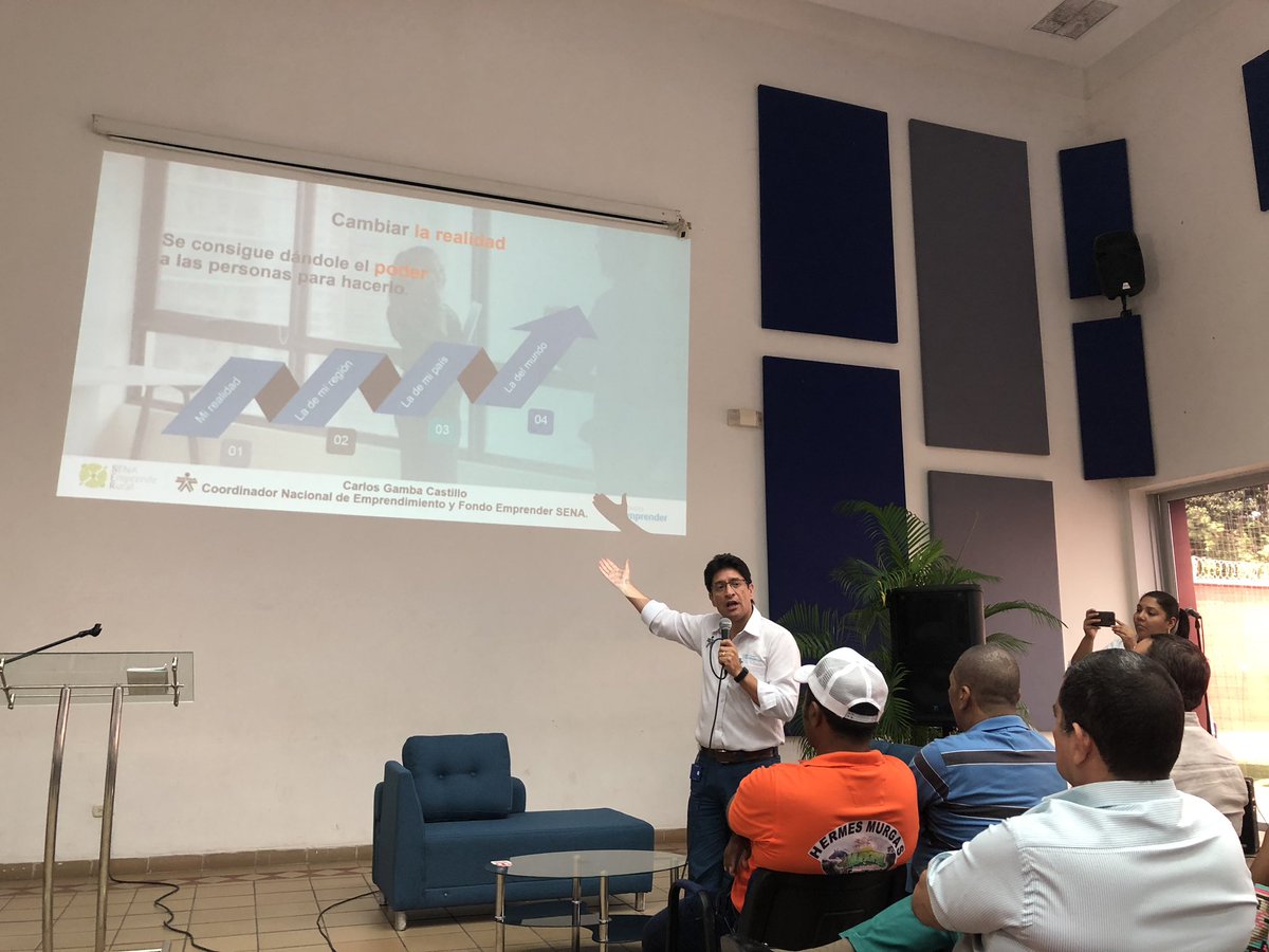 El_Pilon's tweet photo. “Nosotros nunca le entregamos dinero al emprendedor” Carlos Arturo Gamba, coordinador Nacional de Emprendimiento y Fondo Emprender del Sena.
#ForosElPilón
#CodazziEmprende https://t.co/fIM5lRw6Ge