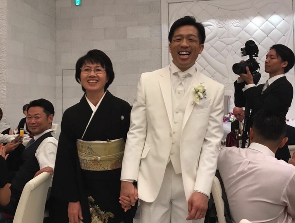 健太 来賓入場 Like A Hurricane 美しき花 新郎新婦入場 Fighting Pose 生い立ちmovie 18 Eighteen 馴れ初めmovie Jazzとhepburnと君と 乾杯 Message 中座 母と 誕生日には真っ白な百合を キャンドルサービス ふたつの鼓動 両親への花束贈呈 健太 来賓入場 Like A Hurricane 美しき花 新郎新婦入場 Fighting Pose 生い立ちmovie 18 Eighteen 馴れ初めmovie Jazzとhepburnと君と 乾杯 Message 中座 母と 誕生日には真っ白な百合を キャンドルサービス ふたつの鼓動 両親への花束贈呈