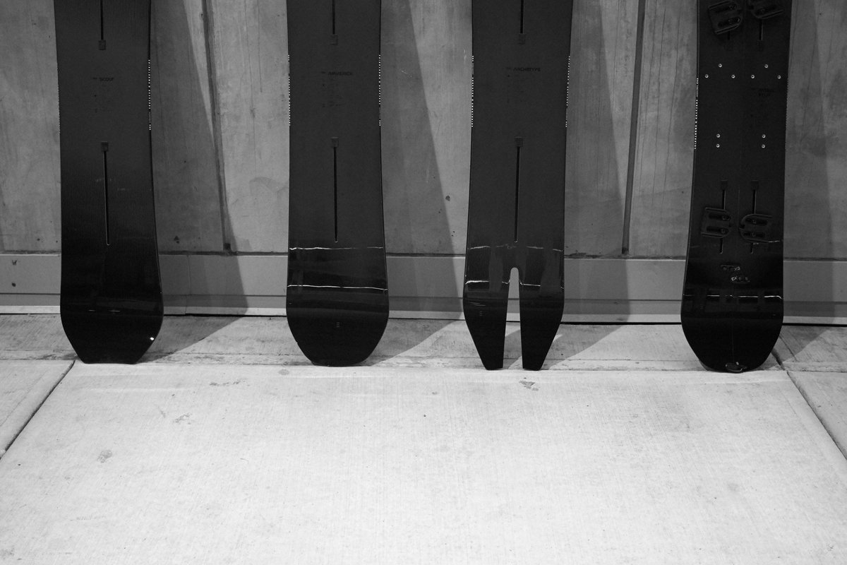 optcool's tweet photo. 4 unique shapes of 2019 Powder Quiver collection: Scout, Maverick, Archetype, & brand new Patrol Split: https://t.co/4ghWEibp0T
#optcool #snowboarding
#EndeavorSnowboards
#PowderQuiver
Photo: Endeavor https://t.co/KQ82NQAx5u
