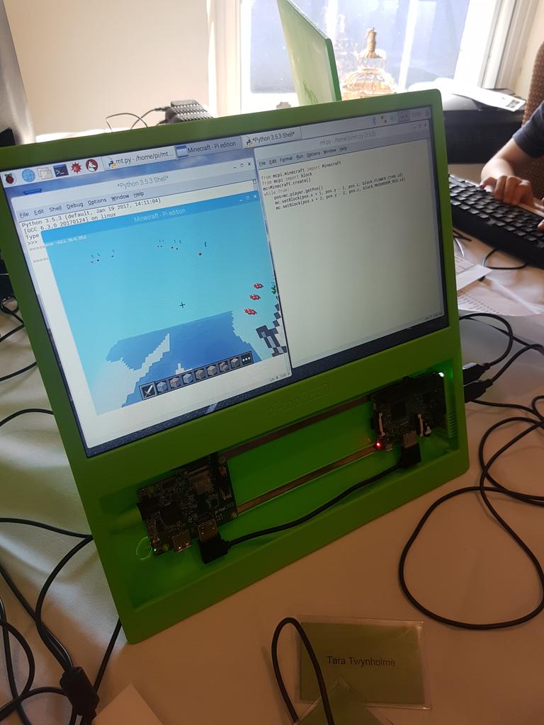 CraftyComputing's tweet image. #minecraftpi fairy tales at #northumberland #stem event today Hansel and Gretel made a trail each in the woods to find their way home.