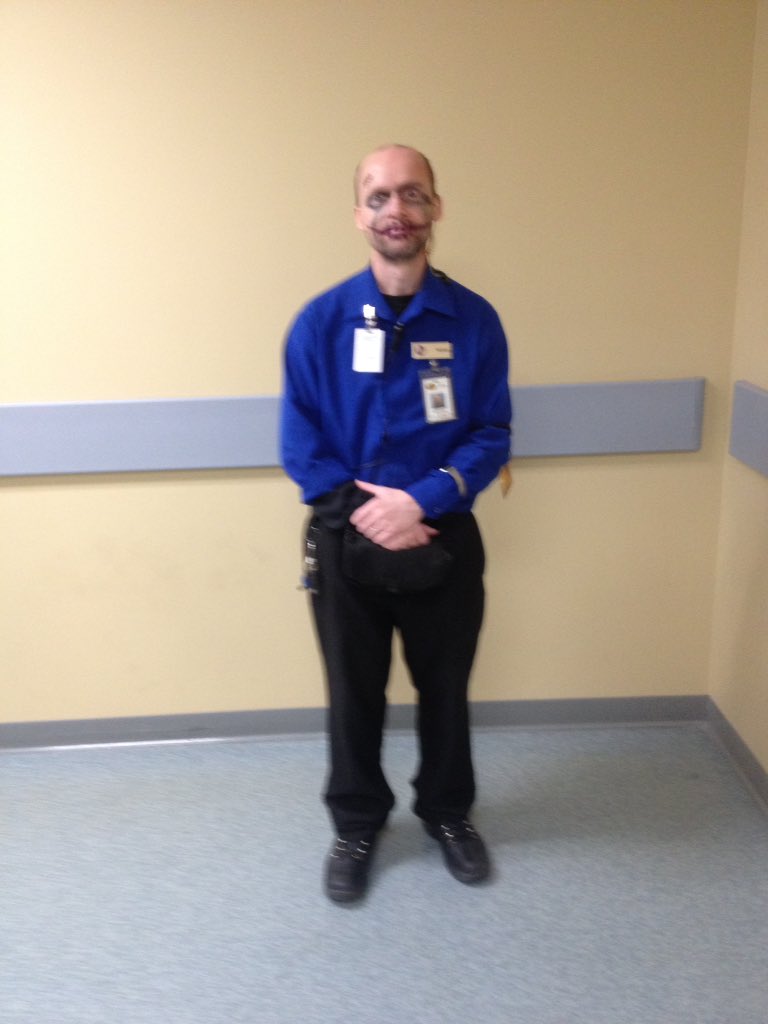 IsleCasinoWT's tweet image. Halloween fun #islewaterloo #employeefun