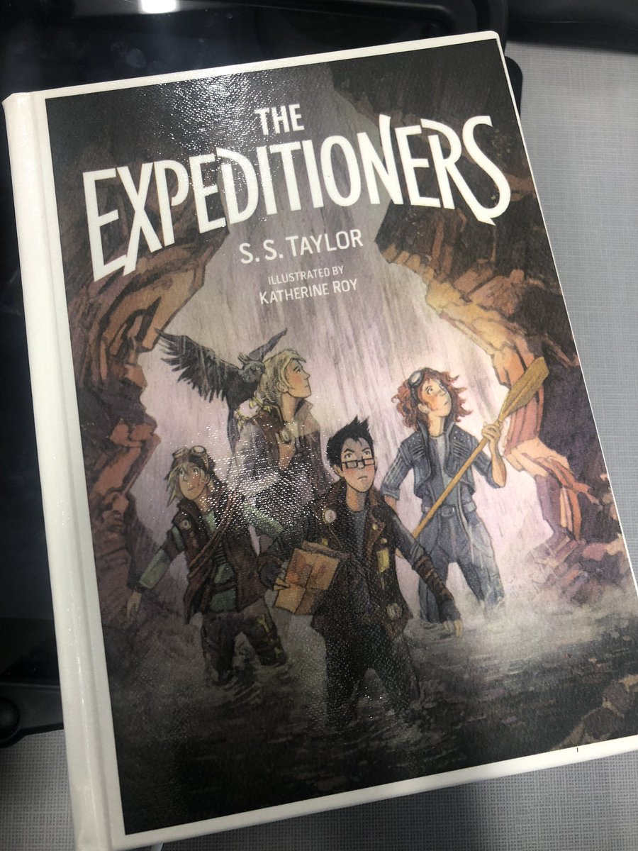 RPerryman_AMS's tweet photo. So excited me my students to check out the new books I have for them! Thanks @leoadamslibrary for all the great 📚! https://t.co/fAzwWwGl0p