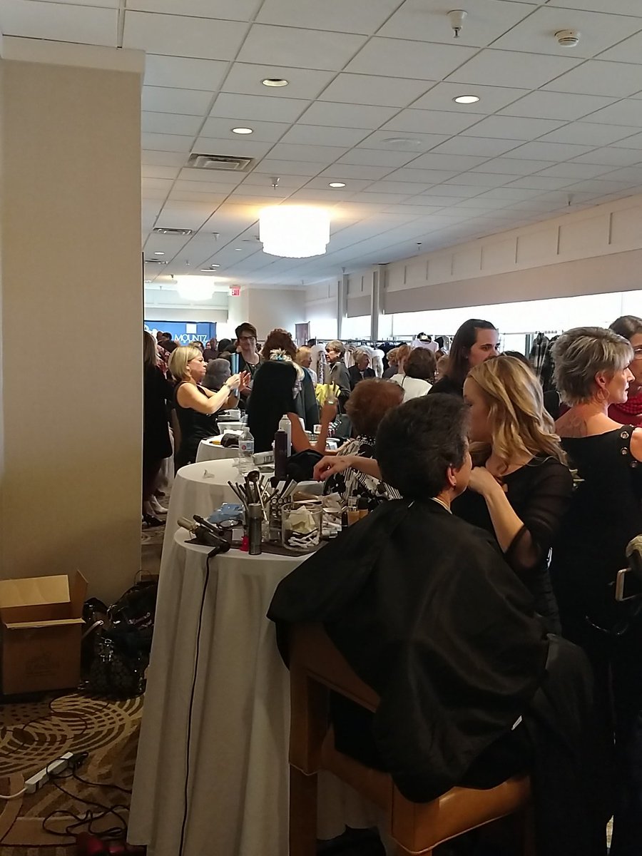 TheMagster93's tweet photo. Ready to feel like a model? We have professional makeup artists here to touch up your hair and makeup and make you feel like a star! #phafe18 https://t.co/PILdstLQjX