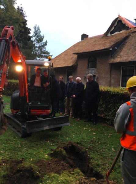 De eerste schop is feestelijk de grond in gegaan bij WOG, de aanleg gaat beginnen!