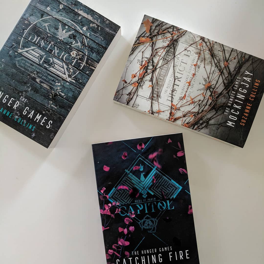 jgregorydesign's tweet photo. Panem editions of The Hunger Games are out today! #hungergames10 https://t.co/1bgeMVhllN