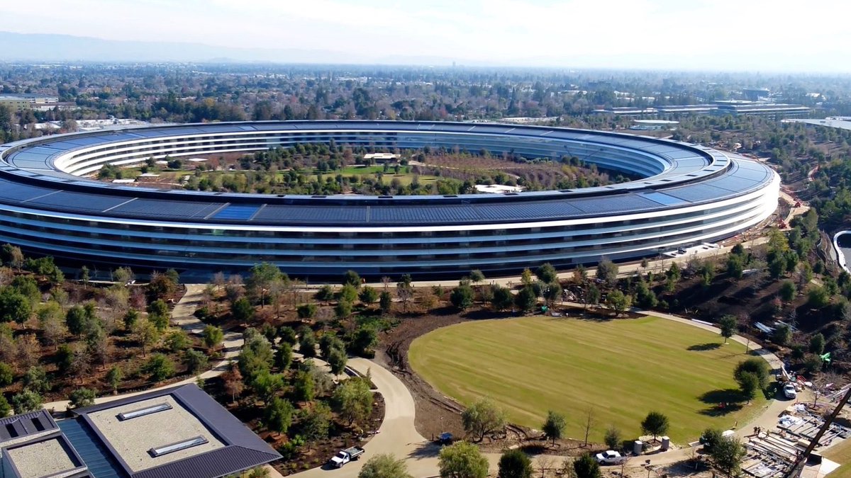 KeithAkre's tweet photo. If and when I get invited to join the $AAPL board I will recommend the new board room in the #AppleSpaceShip have a 6’ tall picture of the #SearsTower in it.
Just to remind everyone of the cost of hubris. https://t.co/arSUYKZo6q