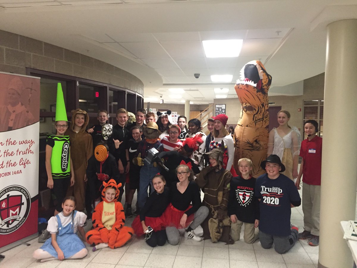 MrDunnEd's tweet photo. Just some of the tons of 7th graders at Sullivan’s Halloween Party this year! #Community #Culture https://t.co/tM7UAiMicF