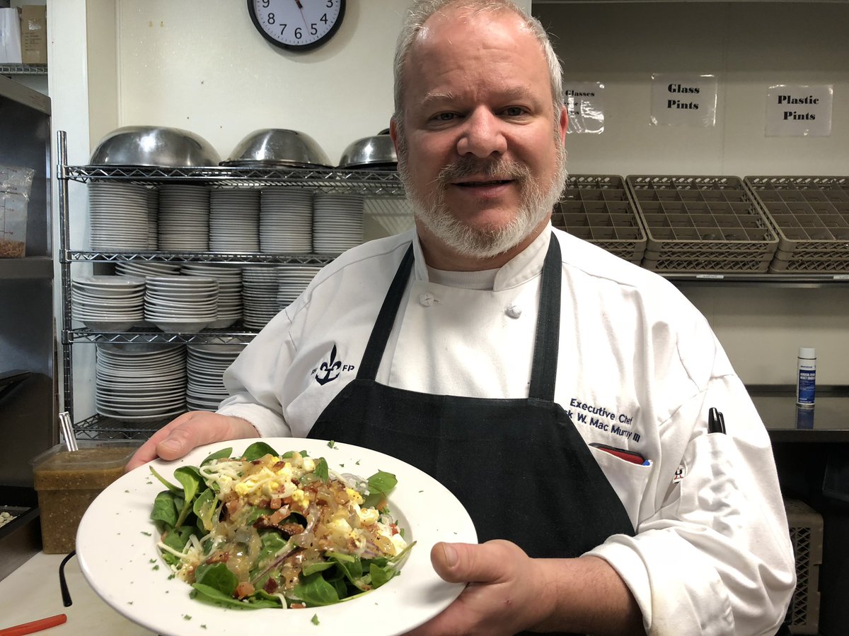 boathousestl's tweet photo. Happy November! Chef Jack Mac is modeling a Warmed Spinach salad with a warmed bacon dressing topped with sun dried tomatoes, red onion, hard boiled eggs and provel cheese. Next up we have a Southwest chicken white bean poblano green chili with tortilla strips and sour cream! https://t.co/Tl8NUUarus