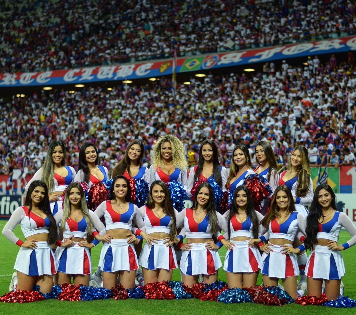 Curta essa foto se você quer ver esse time animando na série A.