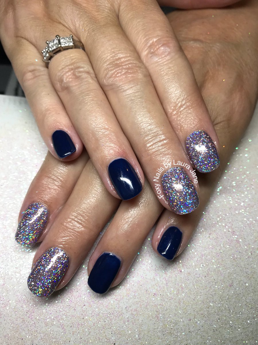 LauraJaneMitch's tweet photo. @Gelish @NailHarmonyUk #polygel #gelishpolygel #polygelnails #nailharmonyuk #nailharmony #polygelenhancements #polygelinfills #polygelextensions #squeezesliceroll #autumnnails #fallnails #foxynailsbylaurajane #laurajanemitchell https://t.co/6JZqWVDuh1