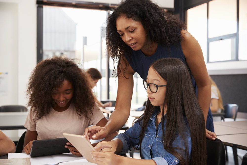 technovationyeg's tweet photo. Interested in participating in Technovation as a mentor? We have 2 info sessions coming up this month! Pop in and learn what it means to be a mentor and meet the team! #yegtech #yegagency 
https://t.co/ttTU8T5mkW https://t.co/X8MX2HvMZ6